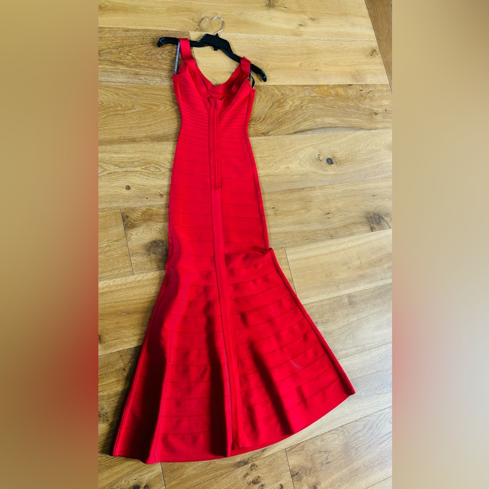Herve ledger long gown red in XS